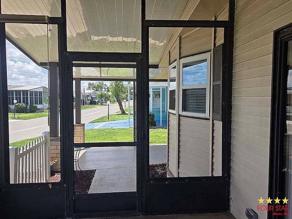 4709 12th Street Ct E, Bradenton FL 34203