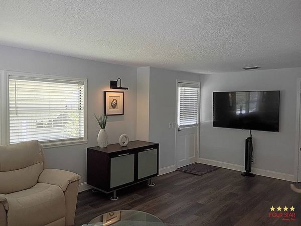 6703 NW 29th CT, Margate FL 33063