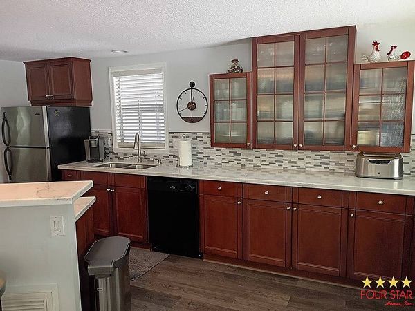 6703 NW 29th CT, Margate FL 33063