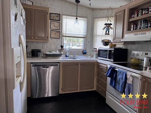 3124 Hickory Tree Ln, Lot 234, DeLand FL 32724