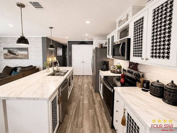 16 Manatee St, Lot 289, Sorrento FL 32776