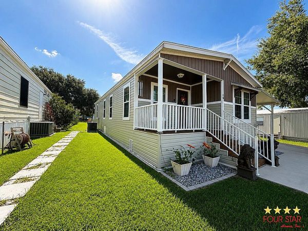 16 Manatee St, Lot 289, Sorrento FL 32776