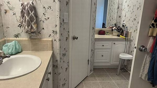 1191 Brigadoon Dr., Sebastian FL 32958