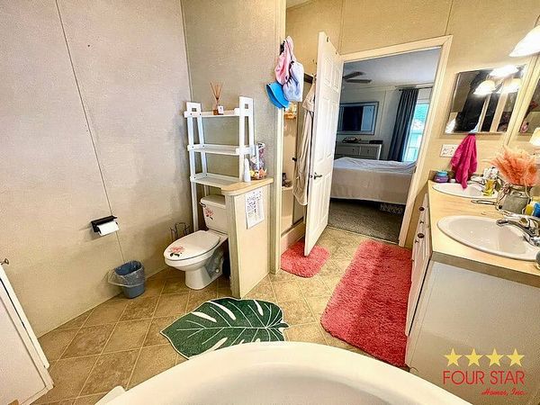 105 Hillsborough Dr, Sorrento FL 32776