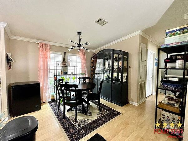 105 Hillsborough Dr, Sorrento FL 32776