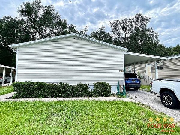 105 Hillsborough Dr, Sorrento FL 32776