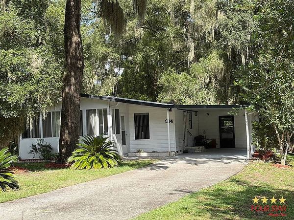314 Palm Cove Dr, DeLand FL 32724