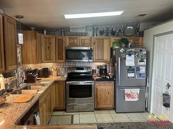 37375 Derek Dr, Avon Park FL 33825
