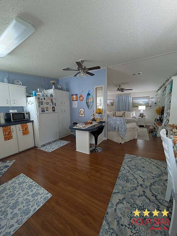 432 Dreama Dr, Davenport FL 33897