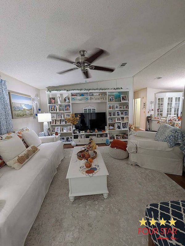 432 Dreama Dr, Davenport FL 33897