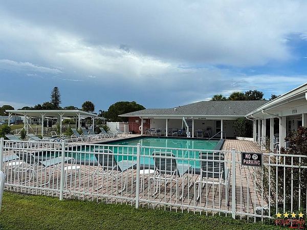 122 Congress St, Vero Beach FL 32966