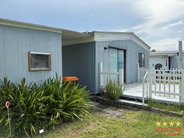 122 Congress St, Vero Beach FL 32966