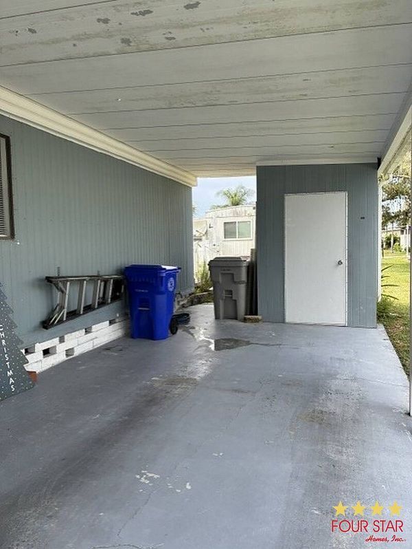122 Congress St, Vero Beach FL 32966