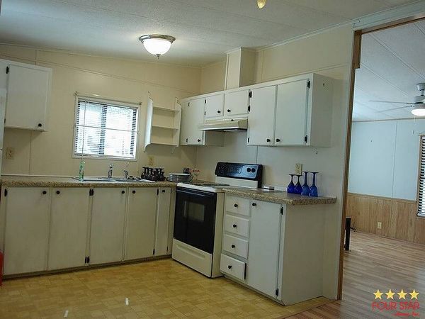 381 Greenhedge Dr, Orange City FL 32763