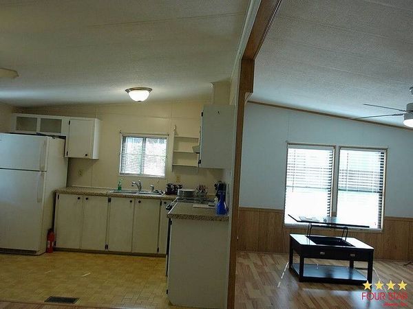 381 Greenhedge Dr, Orange City FL 32763