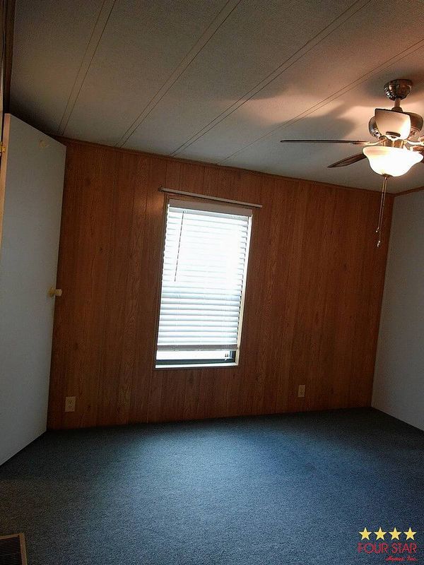 381 Greenhedge Dr, Orange City FL 32763