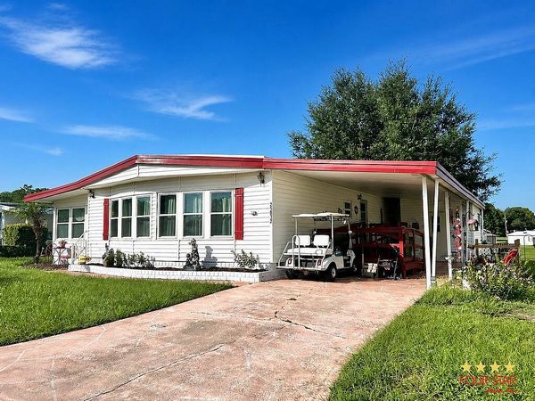 25832 Hacienda Dr, Leesburg FL 34748