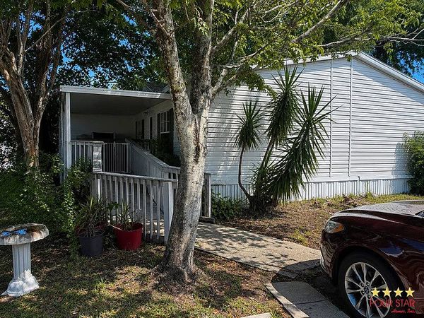 15 Palm Castle Dr, Port Orange FL 32127