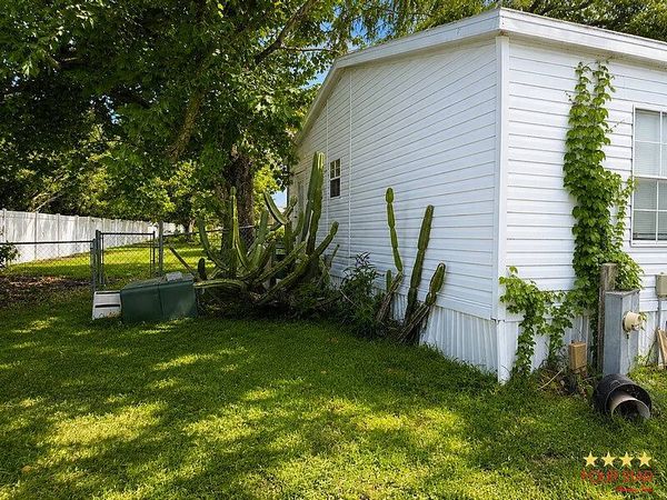 15 Palm Castle Dr, Port Orange FL 32127