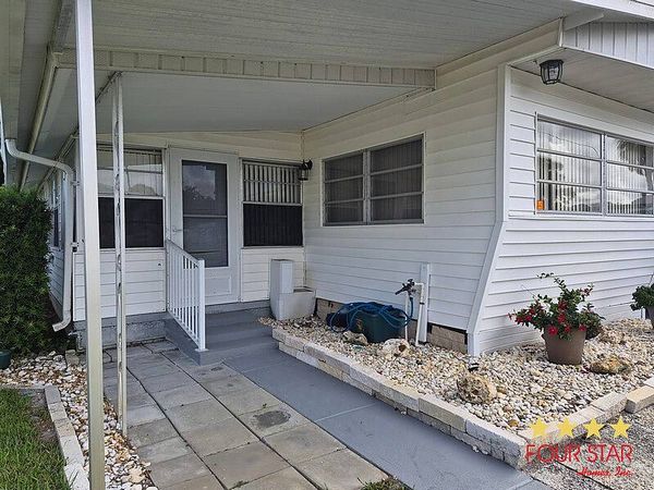 1273 Liberty Ln, Daytona Beach FL 32119