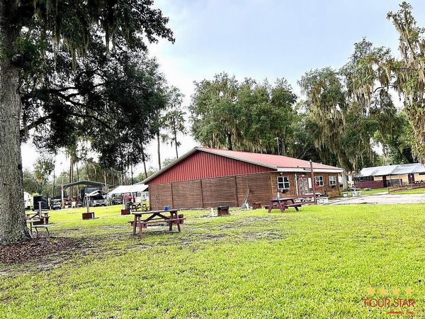 5000 SE 183rd Ave Rd, Lot B4, Ocklawaha FL 32179