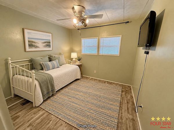 114 Plantation Ave, DeBary FL 32713