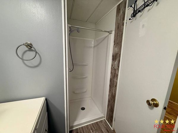 114 Plantation Ave, DeBary FL 32713