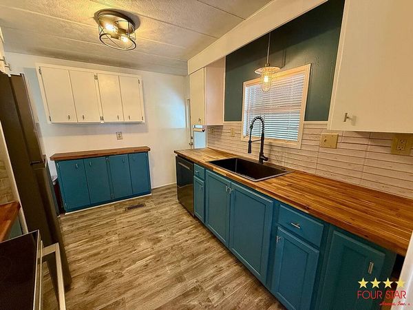114 Plantation Ave, DeBary FL 32713