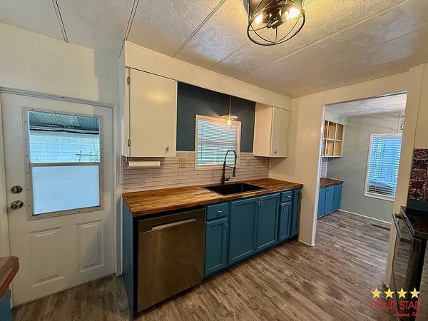 114 Plantation Ave, DeBary FL 32713