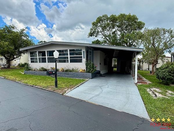 114 Plantation Ave, DeBary FL 32713