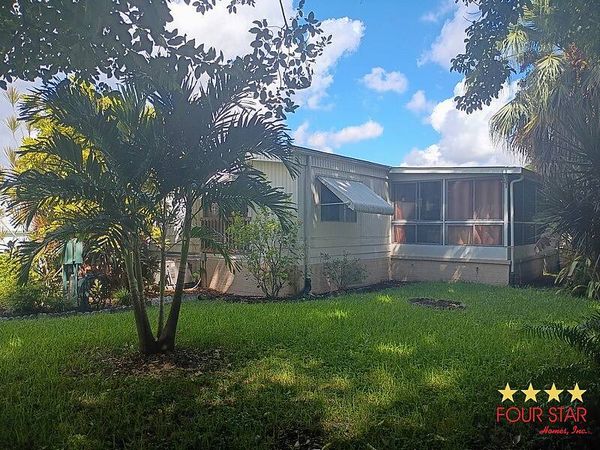 6610 NW 28th St, Lot 447, Margate FL 33063