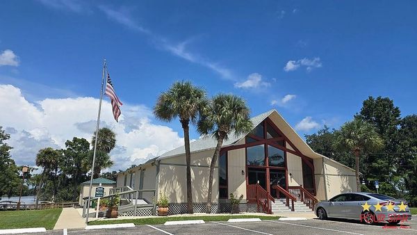 213 Sher Ln, DeBary FL 32173