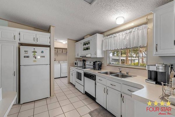 235 Costa Rica Dr, Edgewater FL 32141