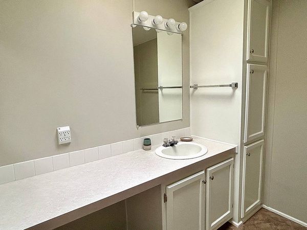 2 Conquistador St, Leesburg FL 34748