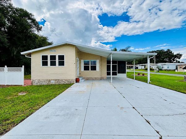 2 Conquistador St, Leesburg FL 34748
