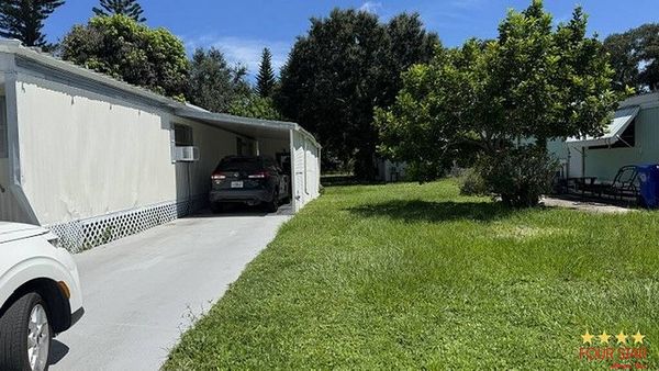 555 4th St, Lot 38, Vero Beach FL 32962