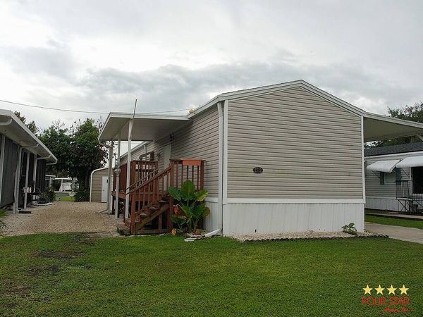 2712 Lazy Day Ln, DeLand FL 32720