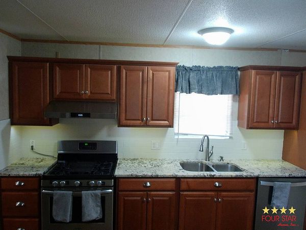 2712 Lazy Day Ln, DeLand FL 32720
