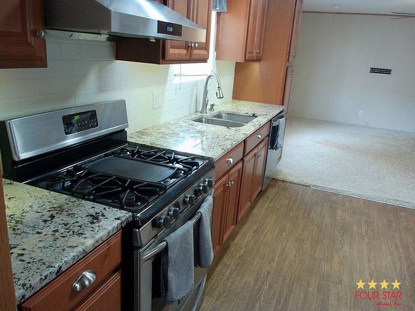 2712 Lazy Day Ln, DeLand FL 32720