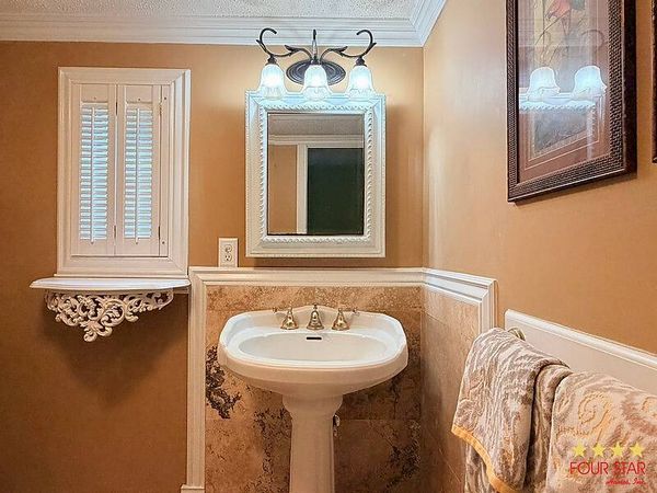 528 Sandy Palm Dr, Port Orange FL 32127