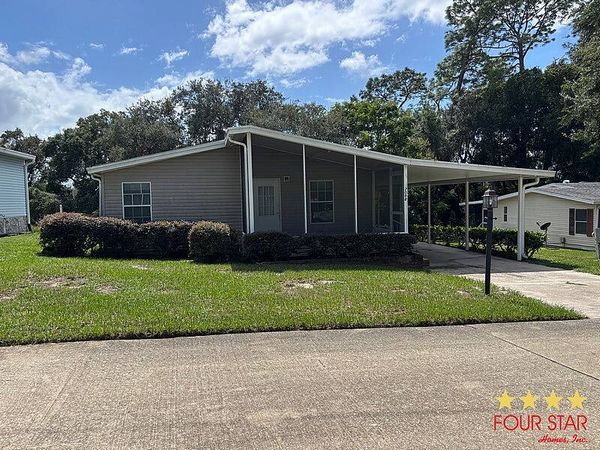 2098 Hollowridge Dr, Orange City FL 32763