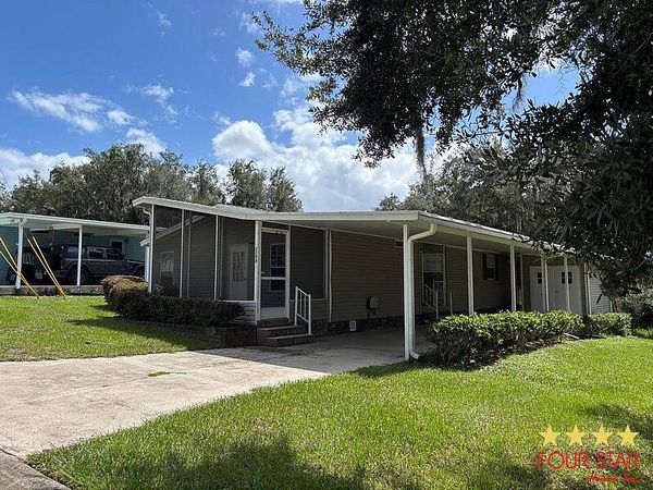 2098 Hollowridge Dr, Orange City FL 32763