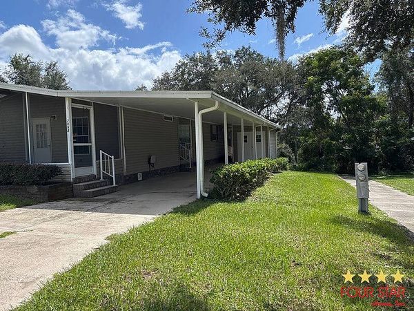 2098 Hollowridge Dr, Orange City FL 32763