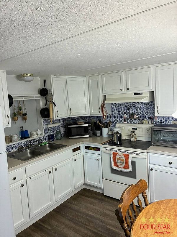 2611 Azalea Pl, Leesburg FL 34748