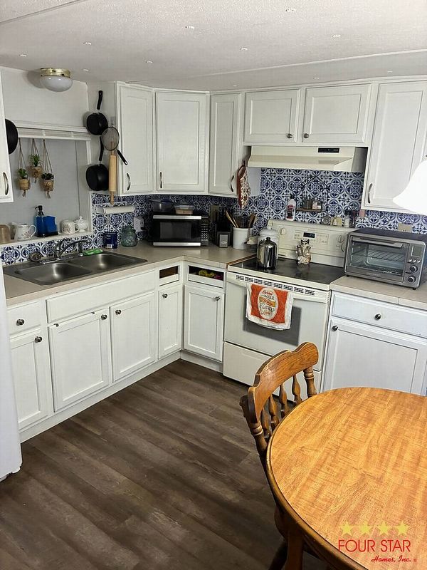 2611 Azalea Pl, Leesburg FL 34748