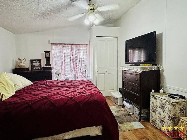 415 Bruce Ave, Wildwood FL 34785