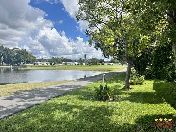 14237 Wingfoot Rd, Orlando FL 32826