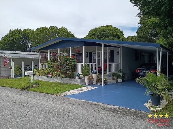 6703 NW 29th St, Margate FL 33063