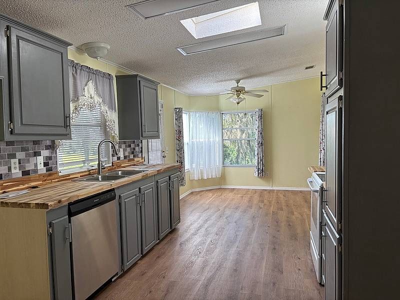 2112 Hollowridge Drive, Orange City FL – photo 2