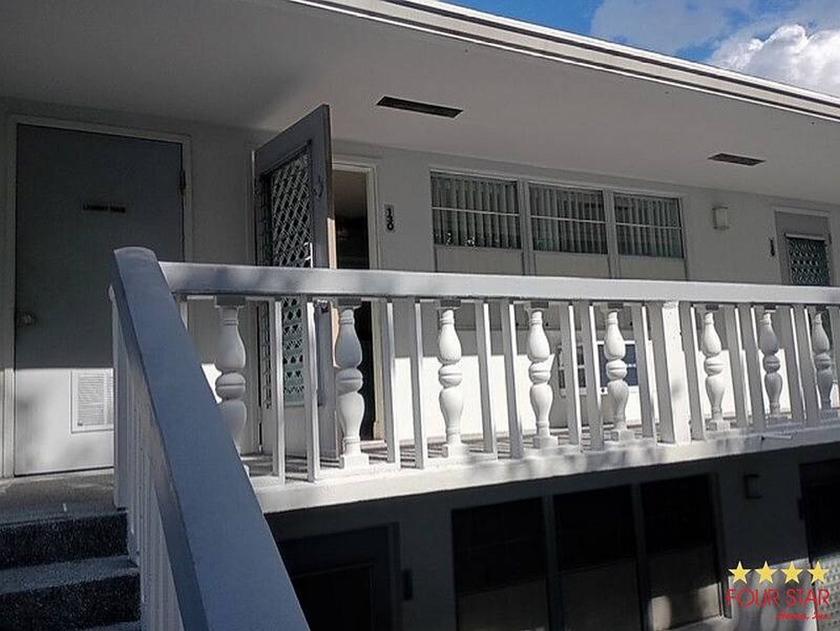 130 Lyndhurst, Deerfield Beach FL – photo 1